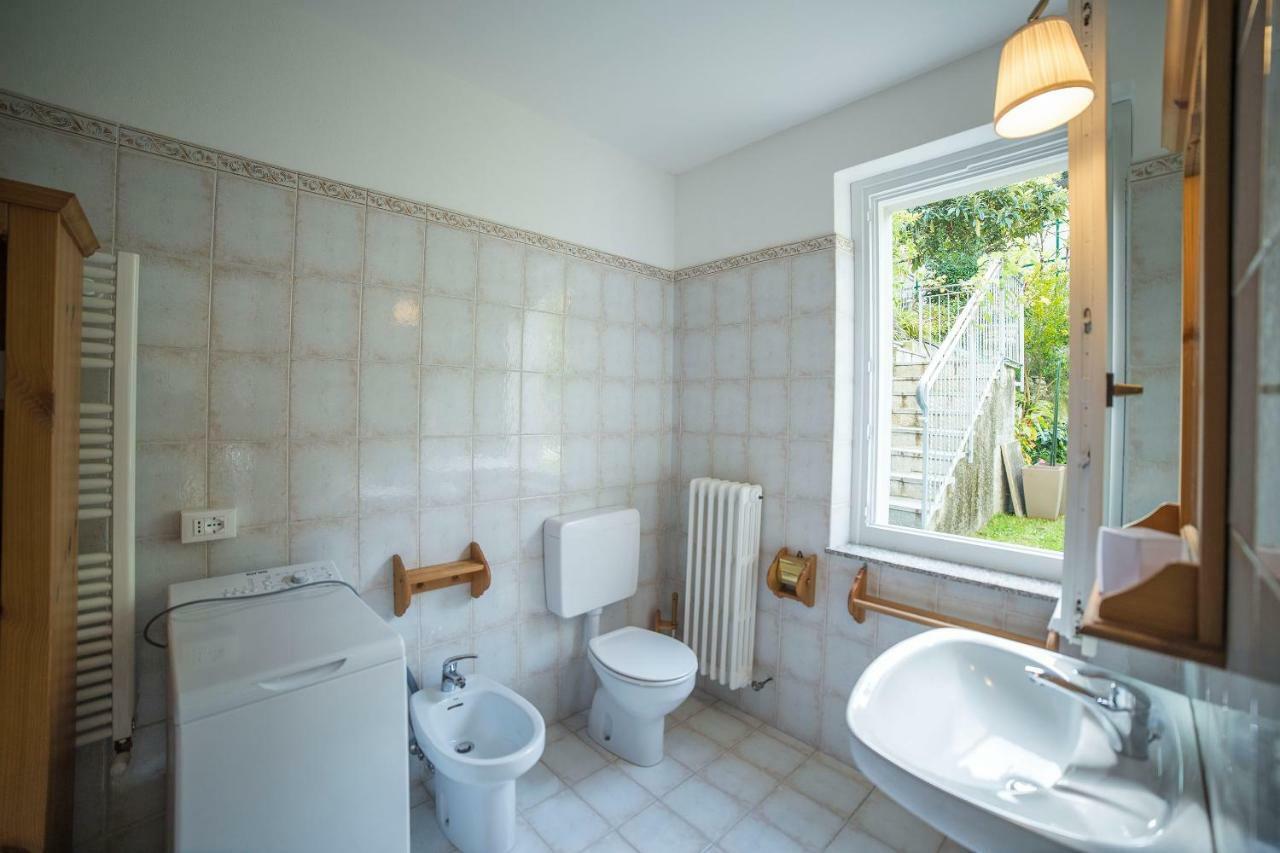 Casa Bertul Villa Лецено Екстериор снимка